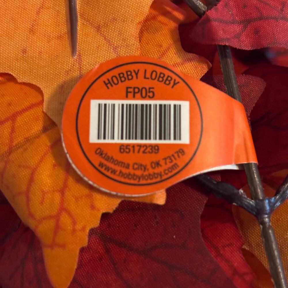 Hobby Lobby Artificial Fall Leaves (7 Count) - Picture 5 of 6